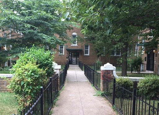 410 Cedar Street NW